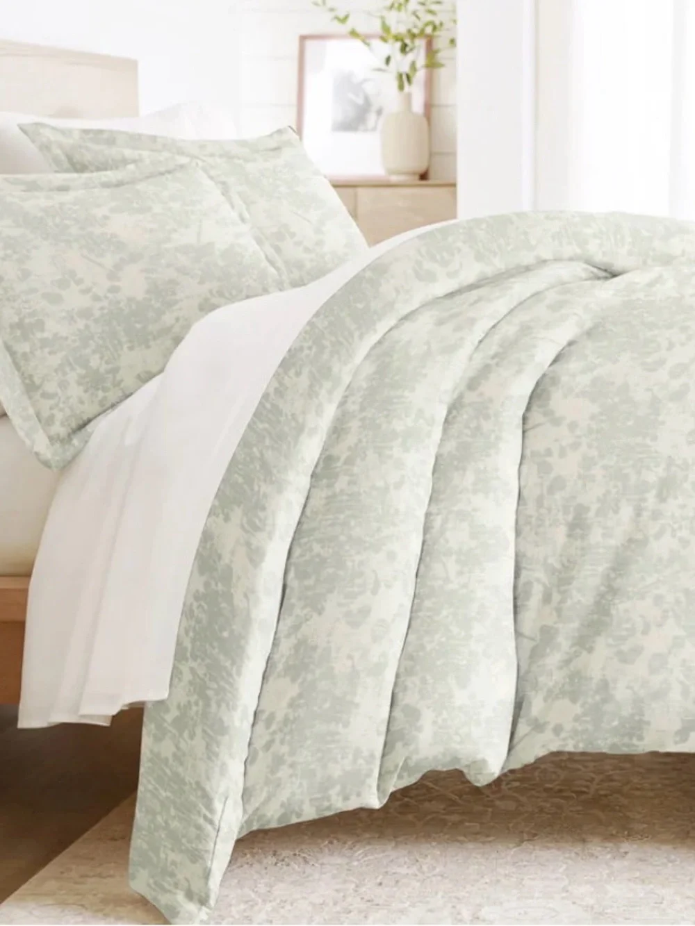 Soft Mint Patterned Duvet Cover and pillow case set - King